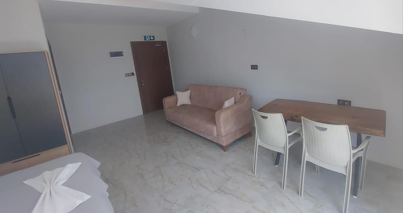 Olive Tree Apart Hotel 穆拉 外观 照片